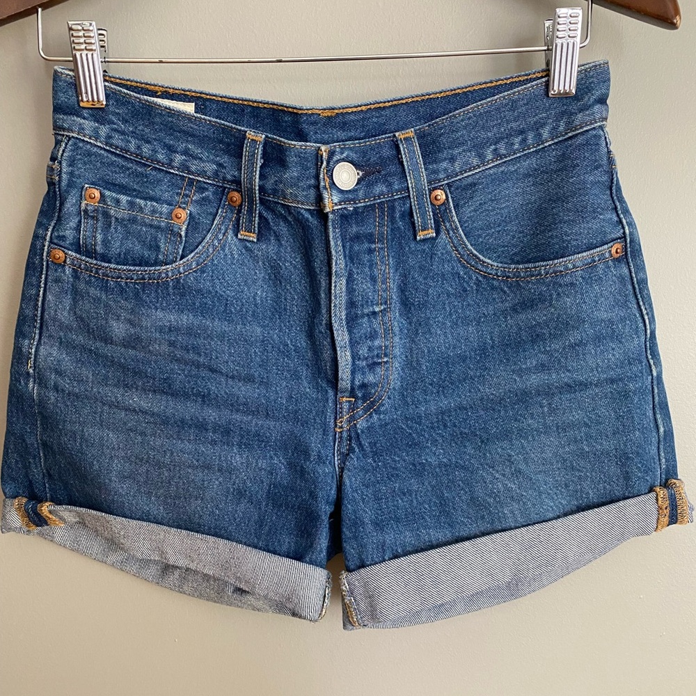 Levi’s Premium Denim Jean Shorts Button Fly